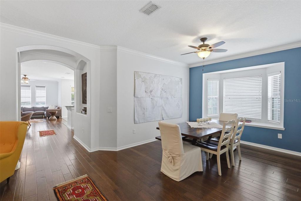 Image 10 of property listing at 9552 PICCADILLY SKY WAY, Orlando, FL 32827