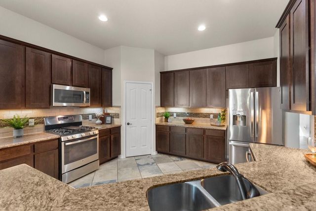 1103 Nantucket Street, Pasadena, TX 77503