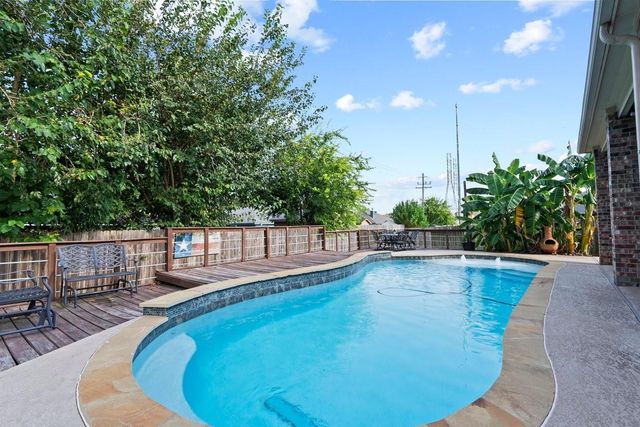 1103 Nantucket Street, Pasadena, TX 77503
