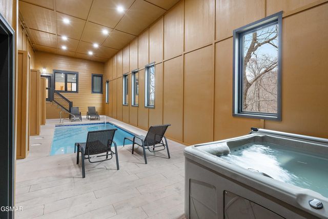 1257 Bavarian Way, Gatlinburg, TN 37738