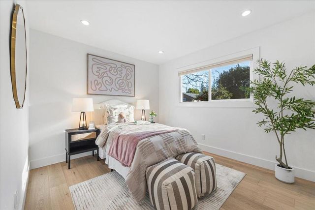 240 Garden Hill Drive, Los Gatos, CA 95032