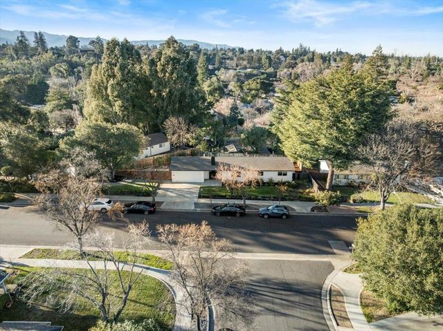 240 Garden Hill Drive, Los Gatos, CA 95032