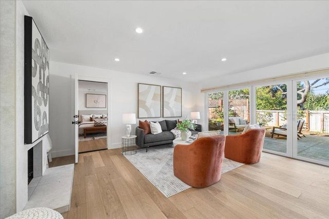 240 Garden Hill Drive, Los Gatos, CA 95032