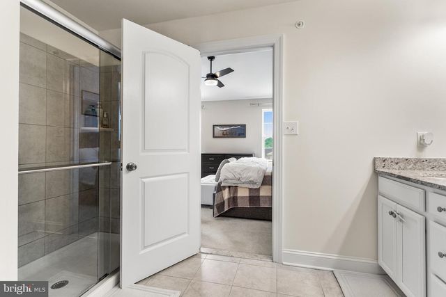 17 SKYLAR CIR, Media, PA 19063