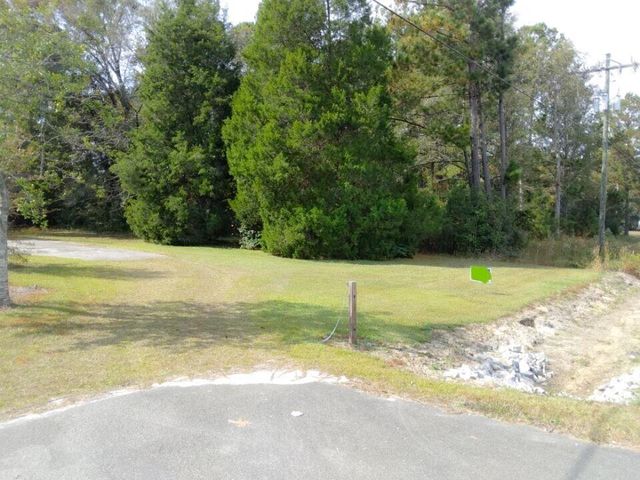 3331 W 5th N Street, Summerville, SC 29483