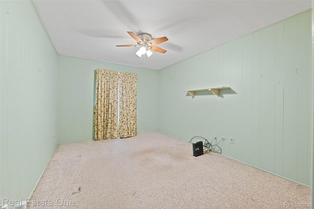25574 Wilson Drive, Dearborn Heights, MI 48127