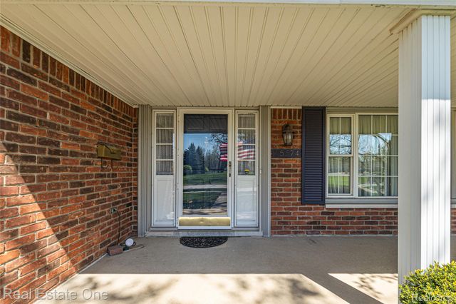 25574 Wilson Drive, Dearborn Heights, MI 48127