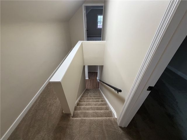 315 Caperton St, E Pittsburgh, PA 15210