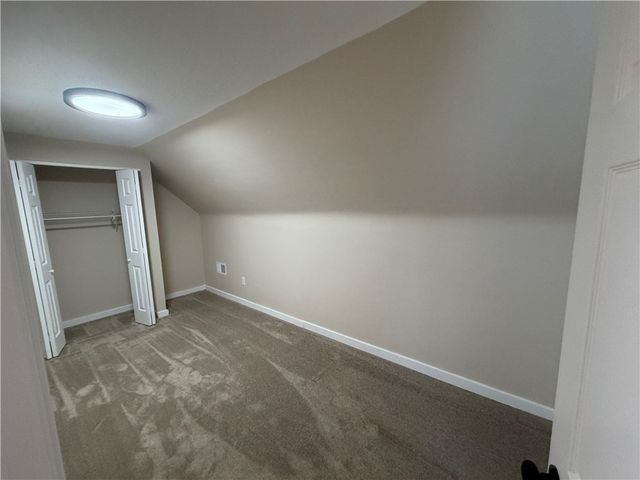 315 Caperton St, E Pittsburgh, PA 15210