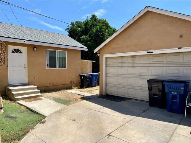 14254-14256 Vanowen Street, Van Nuys, CA 91405