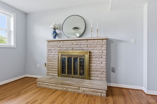 11662 Sharonwoods Court, Cincinnati, OH 45241