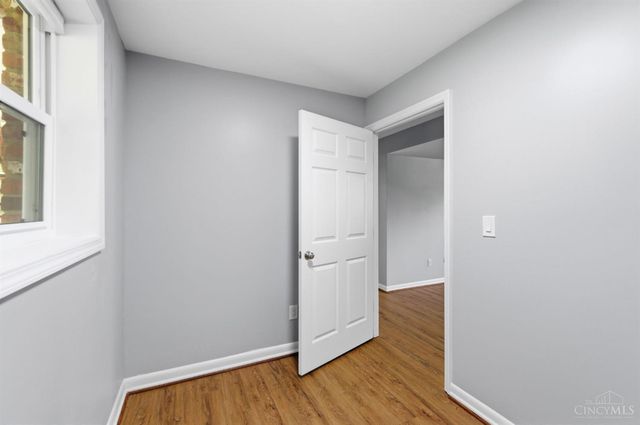 11662 Sharonwoods Court, Cincinnati, OH 45241