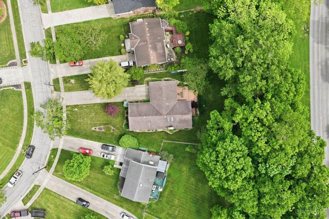 11662 Sharonwoods Court, Cincinnati, OH 45241