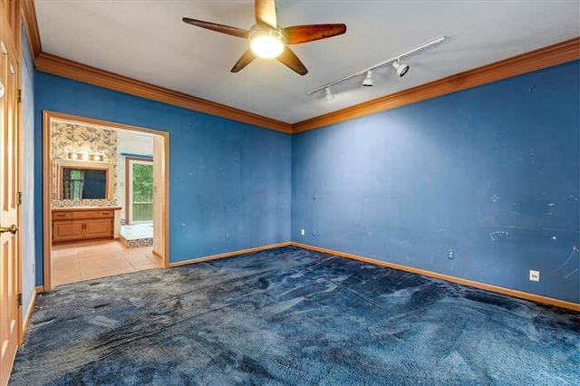 10263 Garnett Street, Overland Park, KS 66214