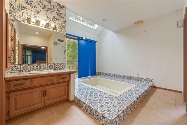 10263 Garnett Street, Overland Park, KS 66214