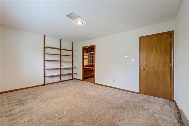 10263 Garnett Street, Overland Park, KS 66214