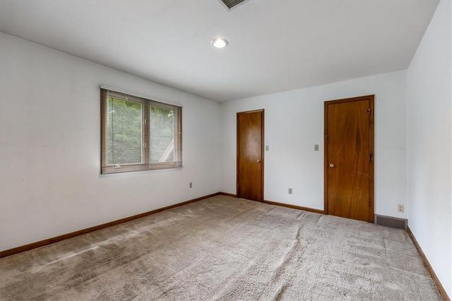 10263 Garnett Street, Overland Park, KS 66214