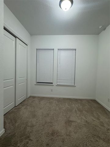 9805 Michael Irvin Street, Irving, TX 75063