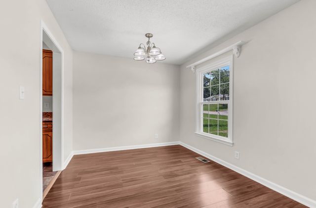 577 Kathryn Ct, Clarksville, TN 37042