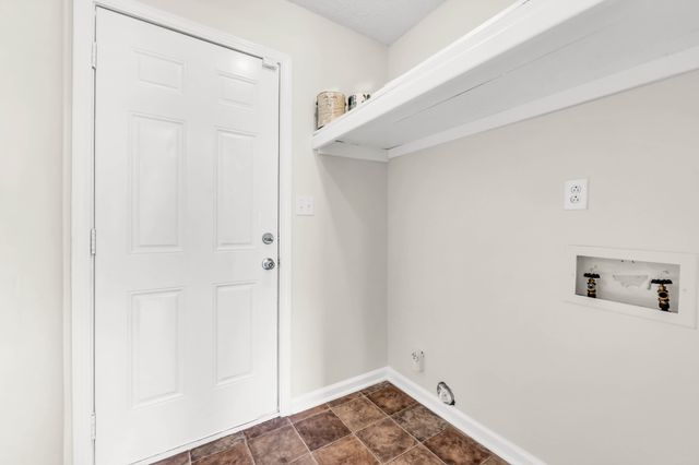 577 Kathryn Ct, Clarksville, TN 37042