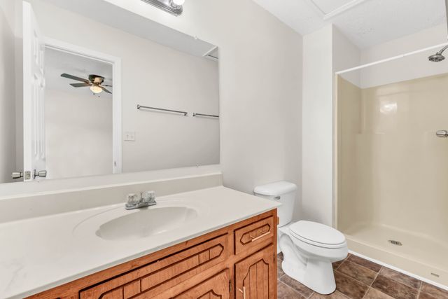 577 Kathryn Ct, Clarksville, TN 37042