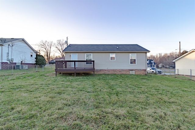 577 Kathryn Ct, Clarksville, TN 37042