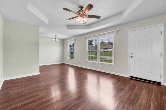 577 Kathryn Ct, Clarksville, TN 37042