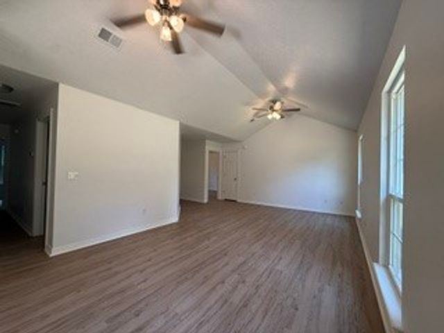 1404 Michael Lane, Siloam Springs, AR 72761