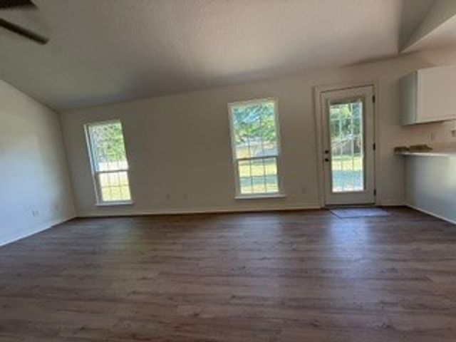 1404 Michael Lane, Siloam Springs, AR 72761