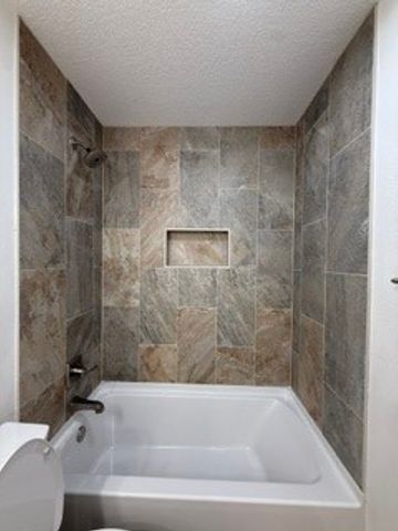 1404 Michael Lane, Siloam Springs, AR 72761