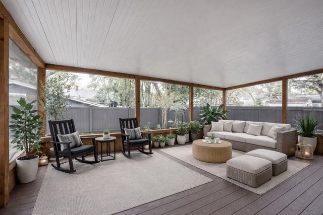 104 N GLENWOOD AVENUE, Orlando, FL 32803