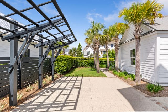 5738 Kiawah River Drive, Johns Island, SC 29455