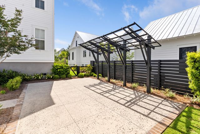 5738 Kiawah River Drive, Johns Island, SC 29455