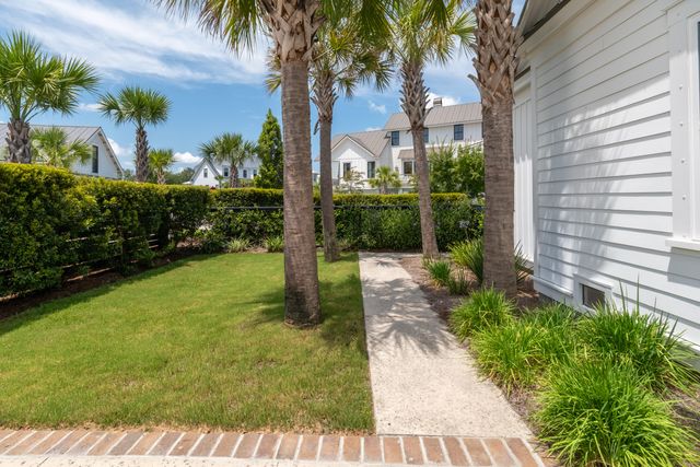 5738 Kiawah River Drive, Johns Island, SC 29455