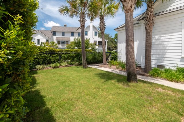 5738 Kiawah River Drive, Johns Island, SC 29455