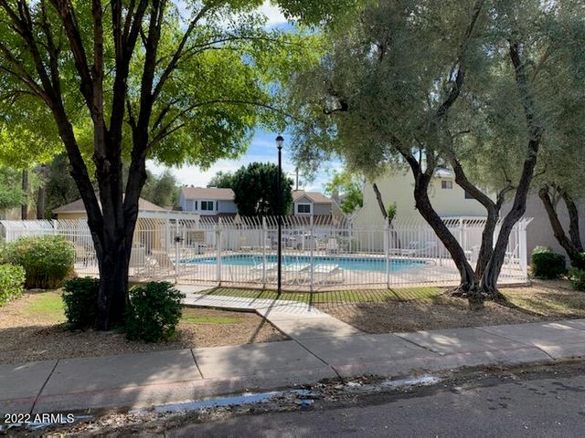 3545 E Montreal Place, Phoenix, AZ 85032