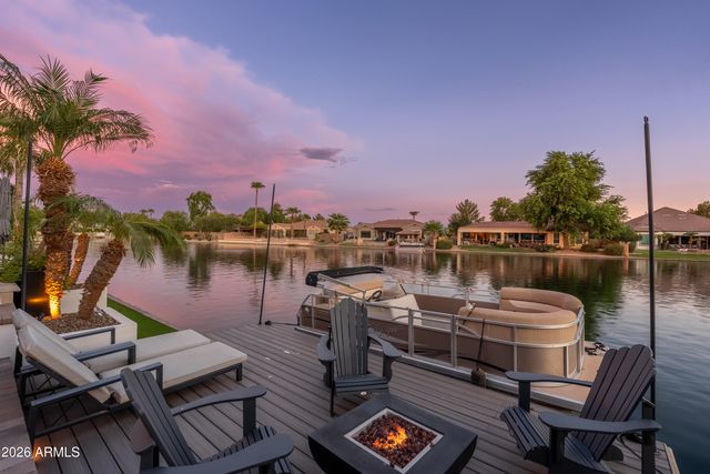 445 E LYNX Way, Chandler, AZ 85249