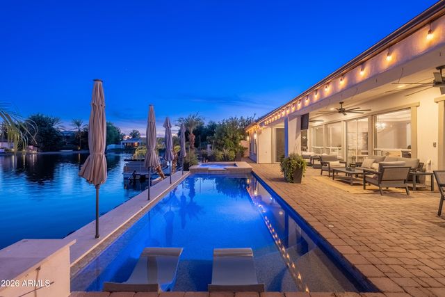 445 E LYNX Way, Chandler, AZ 85249