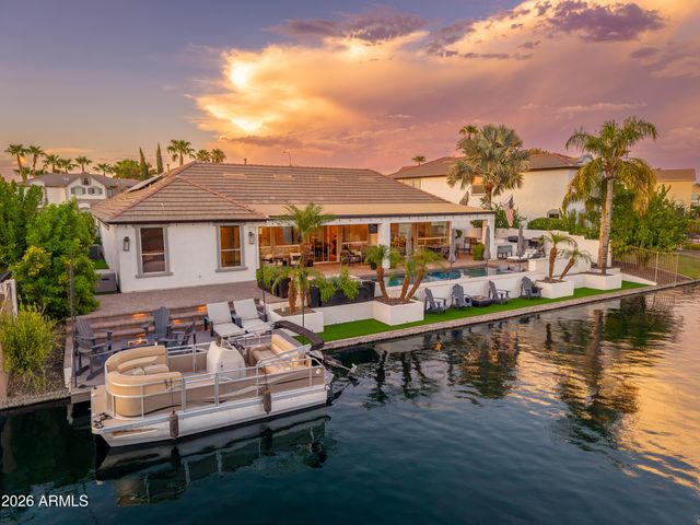 445 E LYNX Way, Chandler, AZ 85249