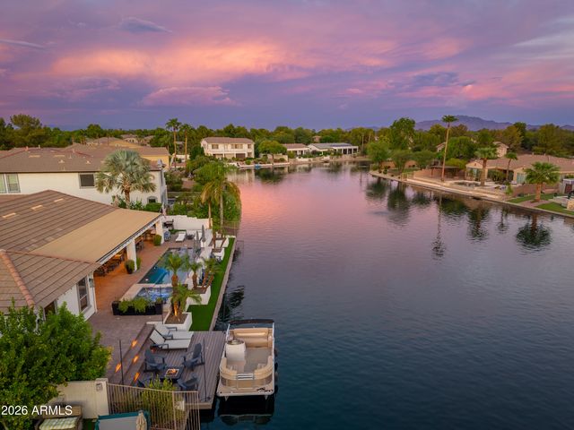 445 E LYNX Way, Chandler, AZ 85249