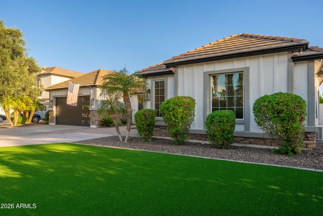 445 E LYNX Way, Chandler, AZ 85249