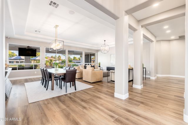 445 E LYNX Way, Chandler, AZ 85249