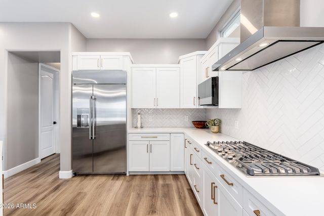 445 E LYNX Way, Chandler, AZ 85249