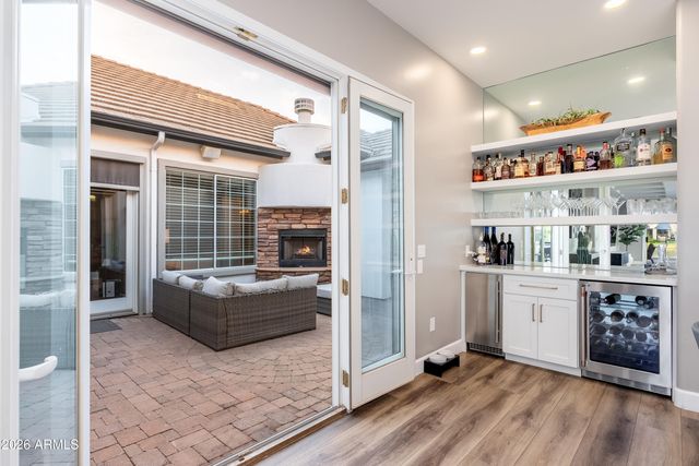 445 E LYNX Way, Chandler, AZ 85249