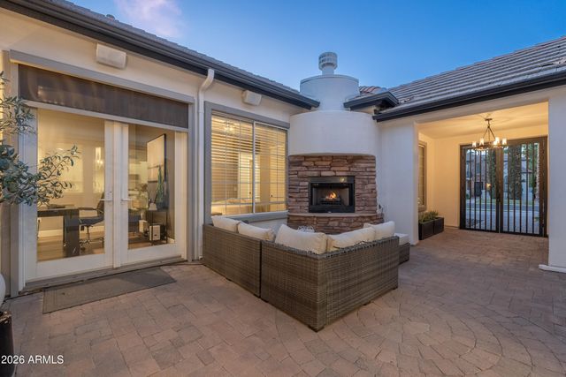 445 E LYNX Way, Chandler, AZ 85249