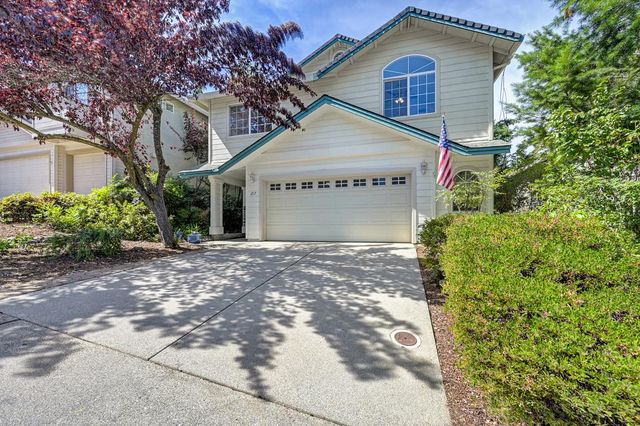 217 Incline Dr, Colfax, CA 95713