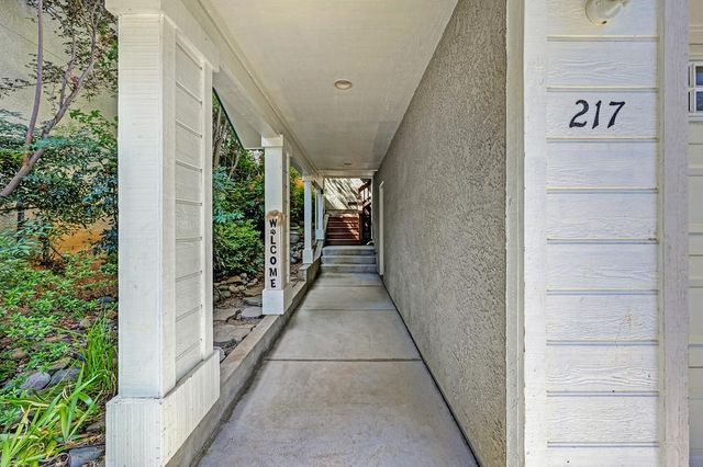 217 Incline Dr, Colfax, CA 95713