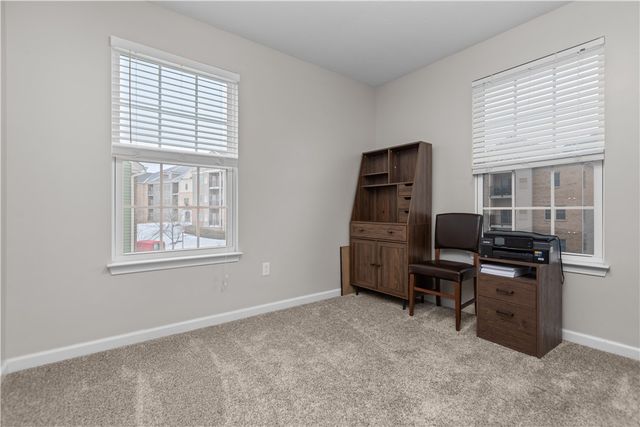 236 Thornapple Ln, Cranberry Twp, PA 16066