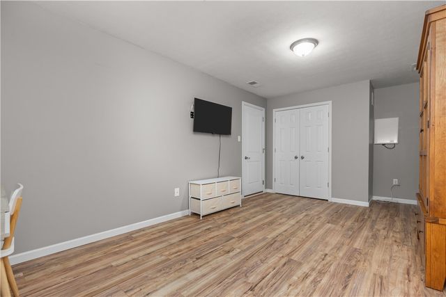 236 Thornapple Ln, Cranberry Twp, PA 16066