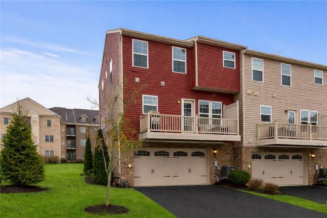 236 Thornapple Ln, Cranberry Twp, PA 16066